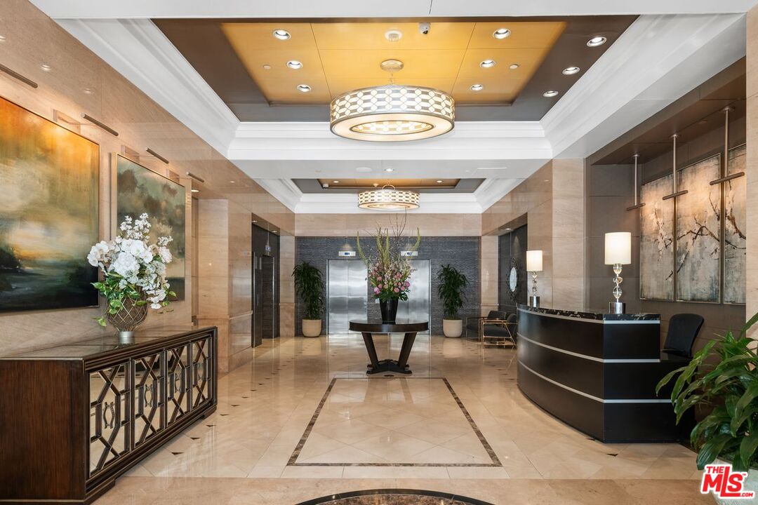 10520 Wilshire Blvd Unit: 301