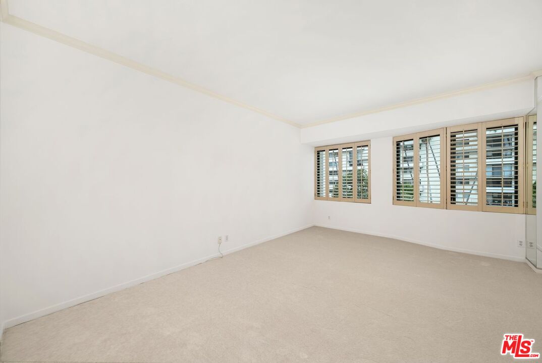 10520 Wilshire Blvd Unit: 301