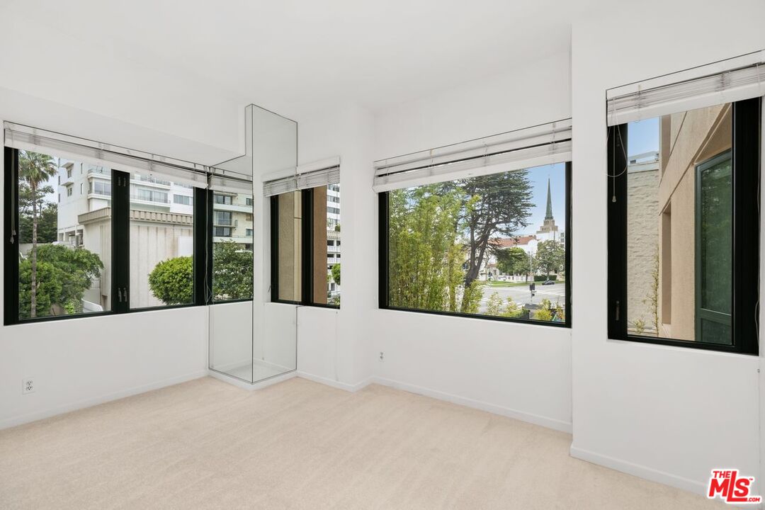 10520 Wilshire Blvd Unit: 301