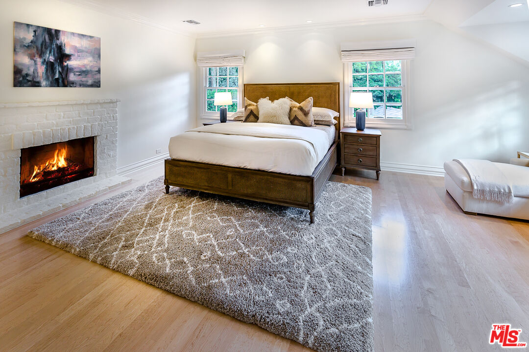 1440 Stone Canyon Rd