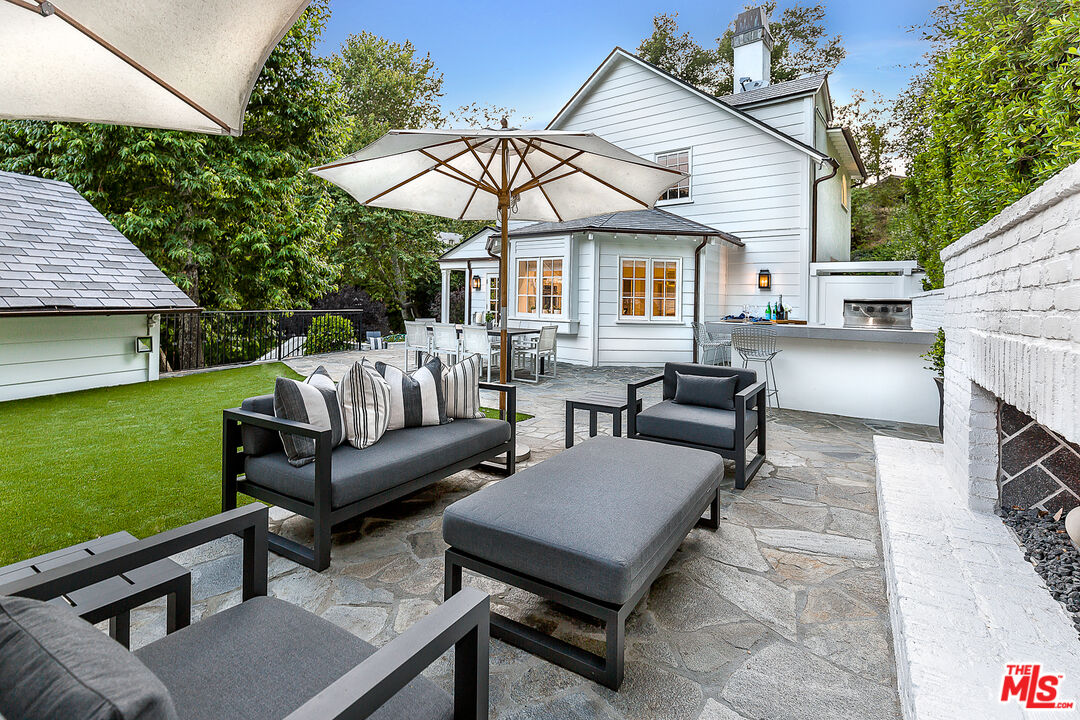 1440 Stone Canyon Rd