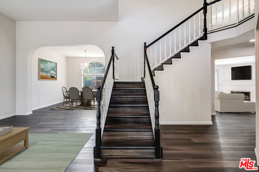 28867 Shadow Valley Ln