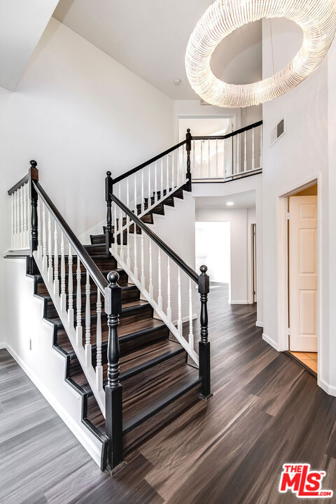 28867 Shadow Valley Ln