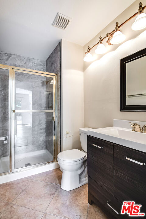 28867 Shadow Valley Ln