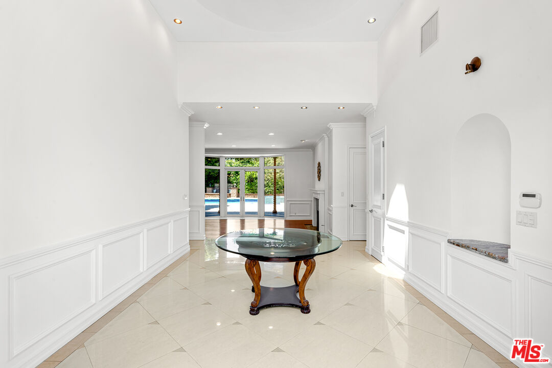 3001 Corda DR