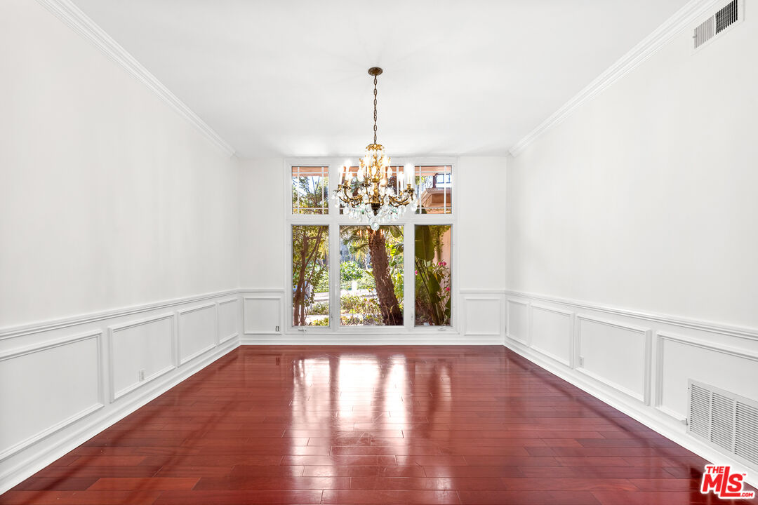 3001 Corda DR
