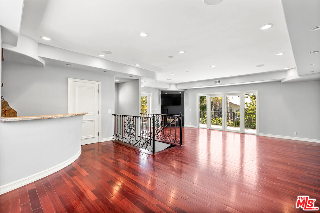 3001 Corda DR