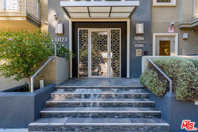 11023 FRUITLAND DR Unit: 404