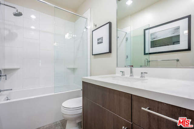 11023 FRUITLAND DR Unit: 404