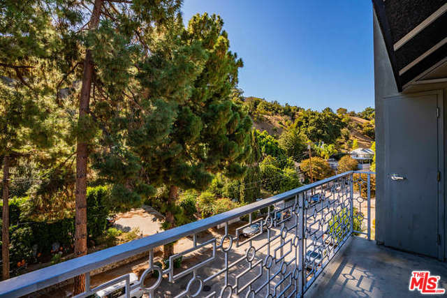 11023 FRUITLAND DR Unit: 404