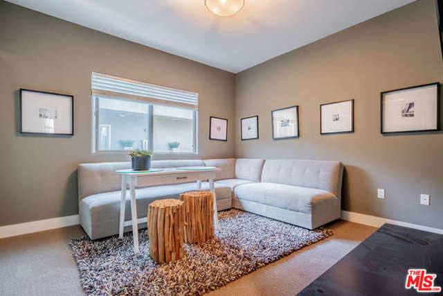 11023 FRUITLAND DR Unit: 404