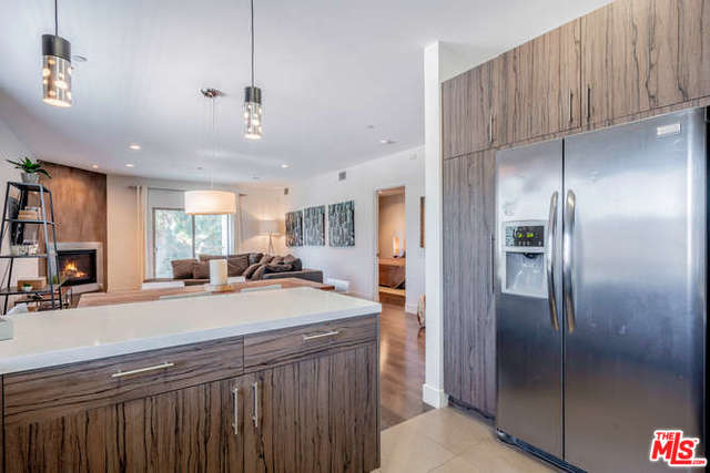 11023 FRUITLAND DR Unit: 404