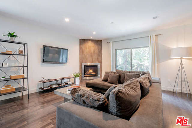 11023 FRUITLAND DR Unit: 404