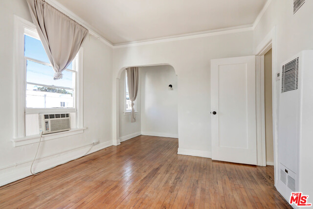 444 N Orange Grove AVE