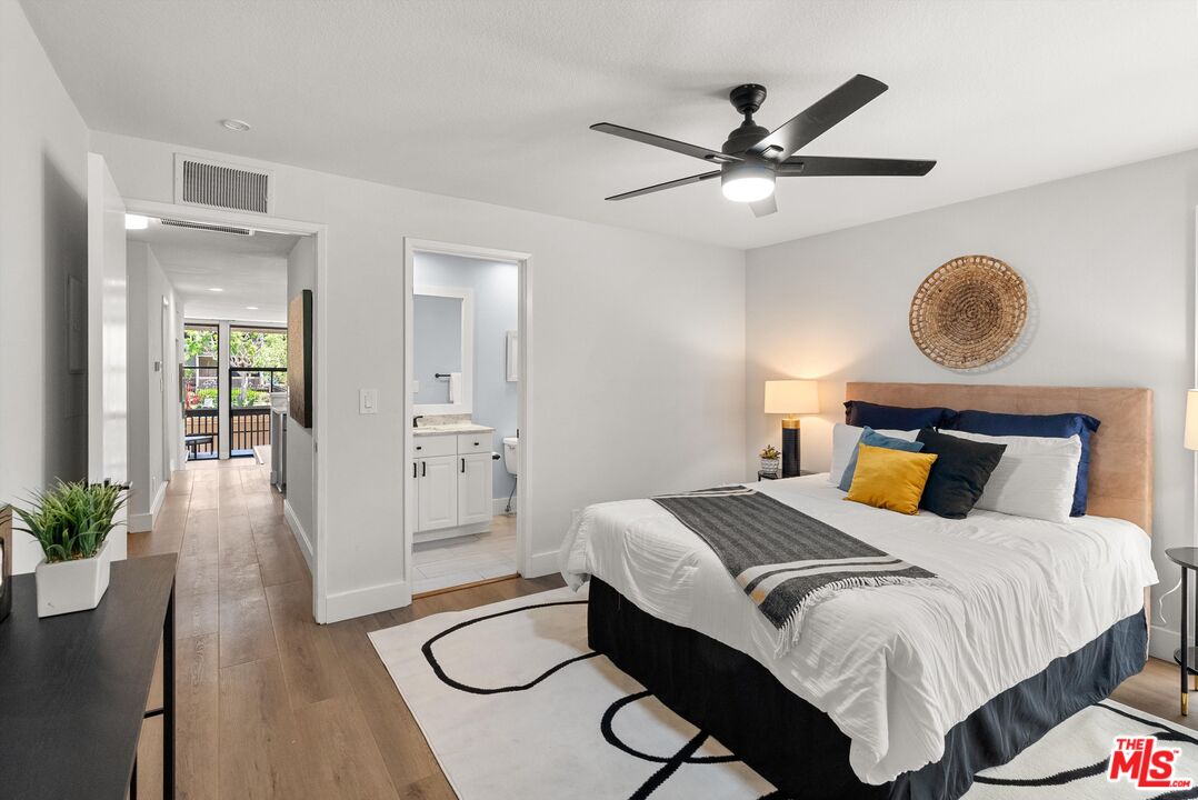 6116 Marina Pacifica N Dr Unit: KEY 15