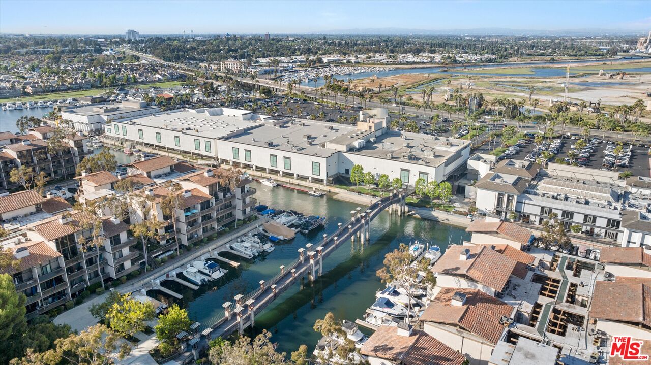 6116 Marina Pacifica N Dr Unit: KEY 15