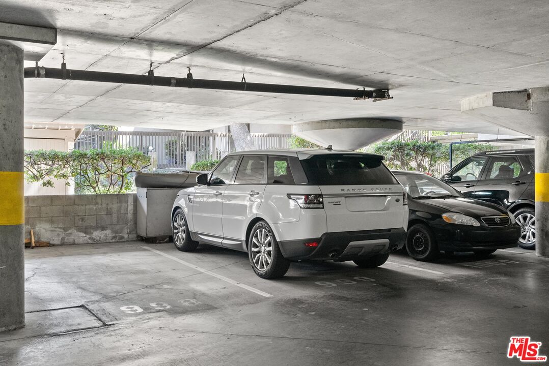 6116 Marina Pacifica N Dr Unit: KEY 15