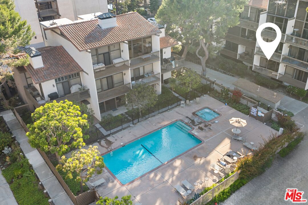 6116 Marina Pacifica N Dr Unit: KEY 15