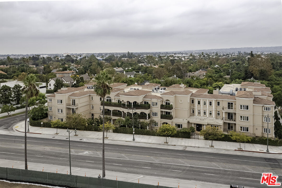 4848 Wilshire Blvd Unit: 102