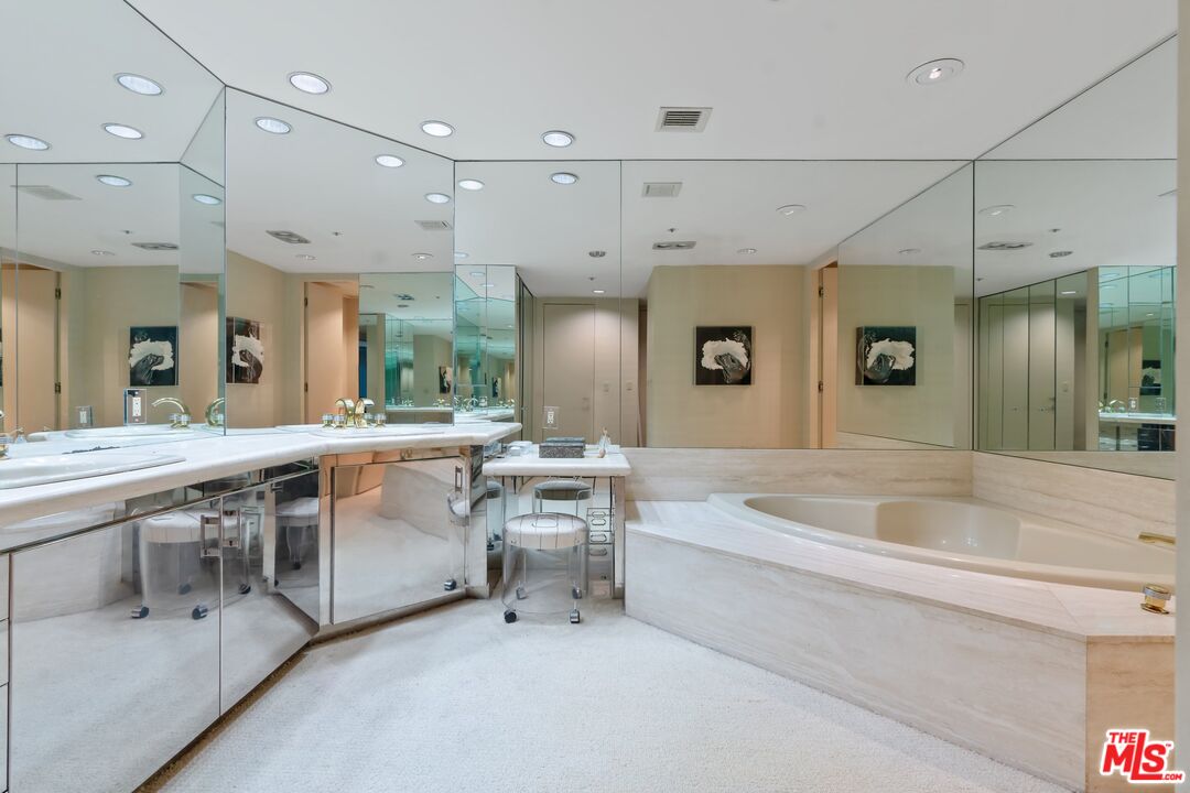 10430 Wilshire Blvd Unit: 1003