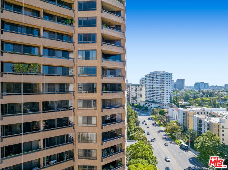 10430 Wilshire Blvd Unit: 1003