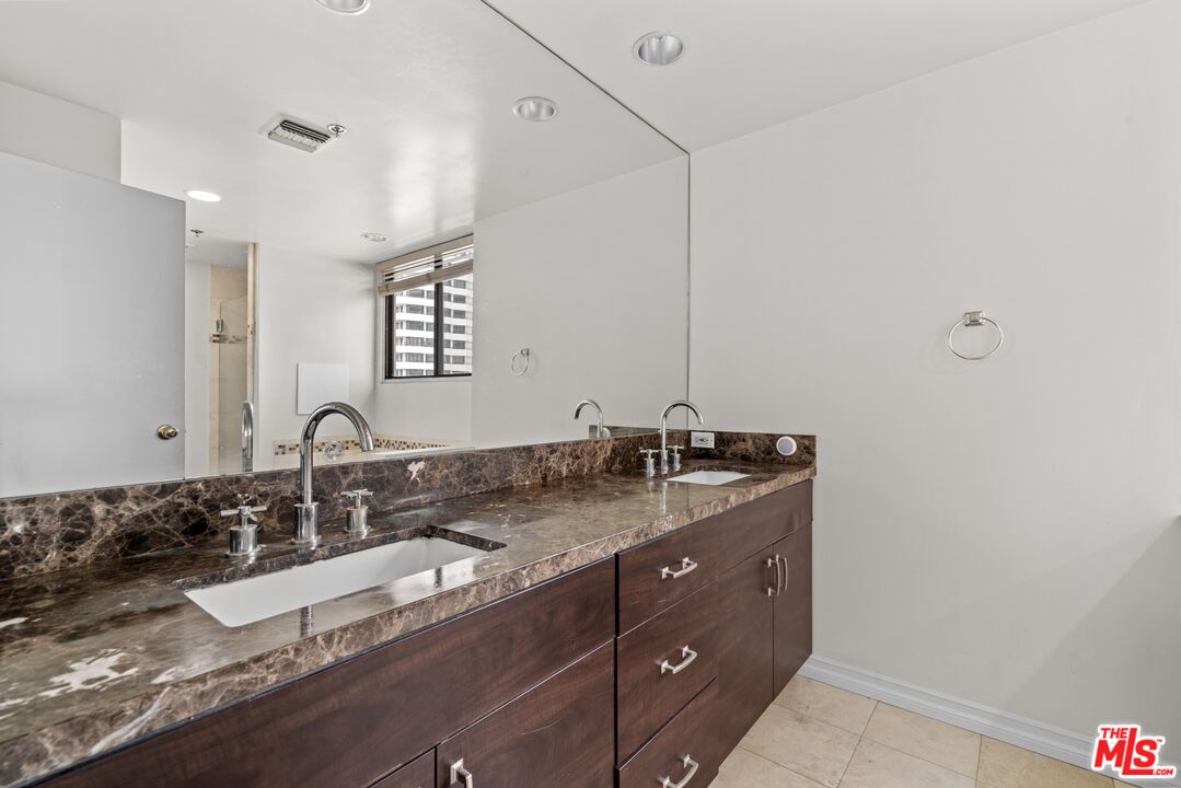 10660 Wilshire Blvd Unit: 904