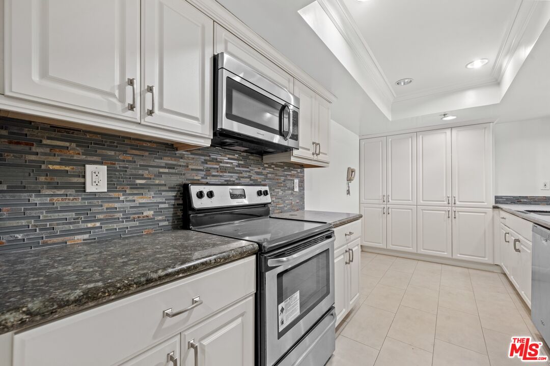 10660 Wilshire Blvd Unit: 904