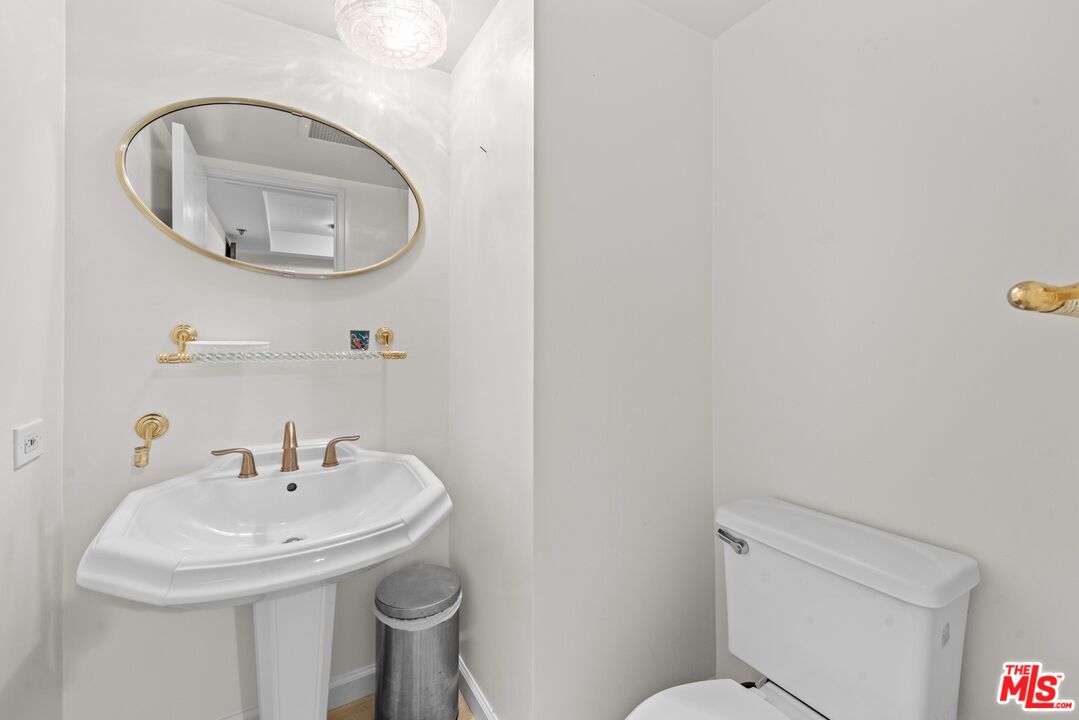 10660 Wilshire Blvd Unit: 904