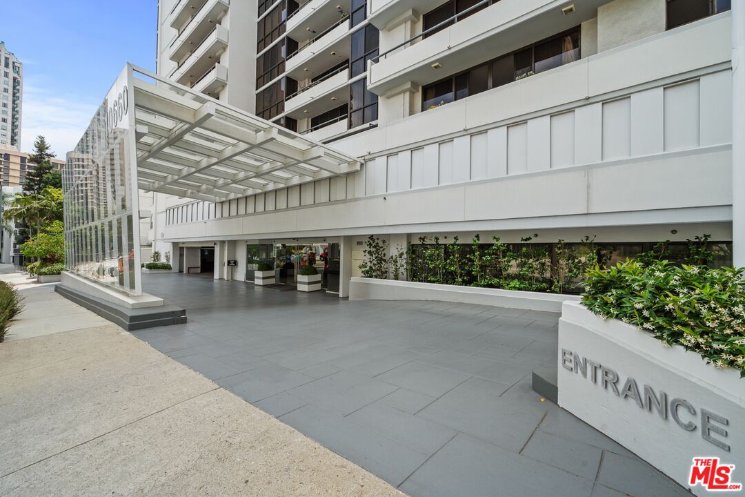 10660 Wilshire Blvd Unit: 904