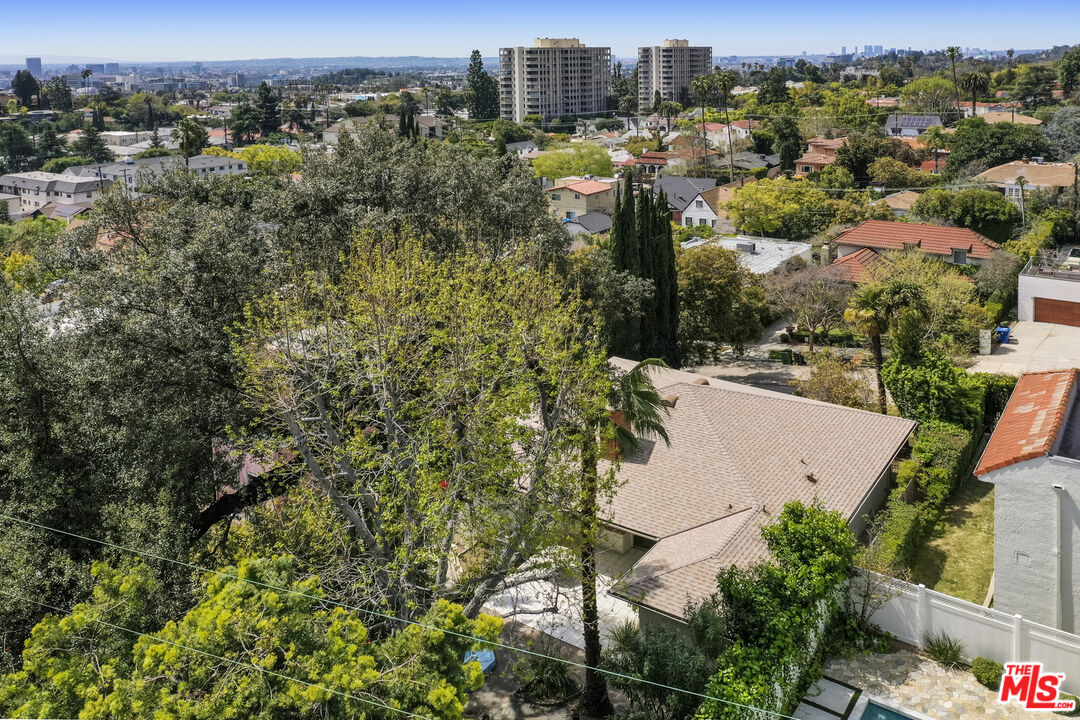 2338 NELLA VISTA AVE