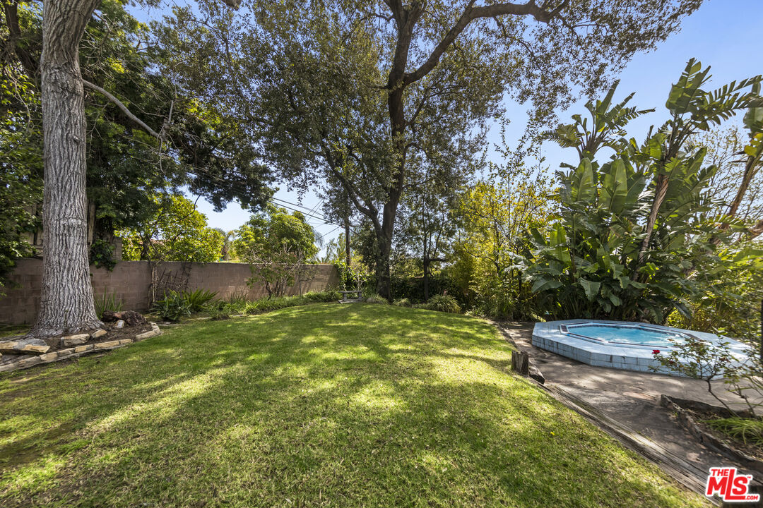 2338 NELLA VISTA AVE