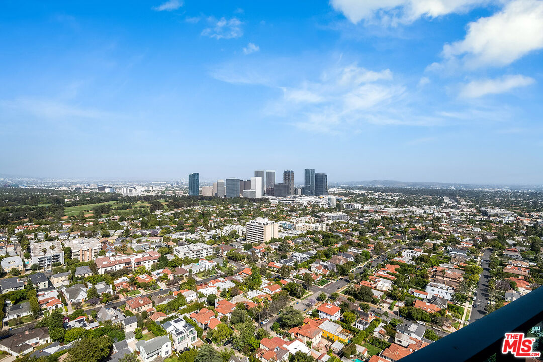 10490 Wilshire Blvd Unit: PH 3