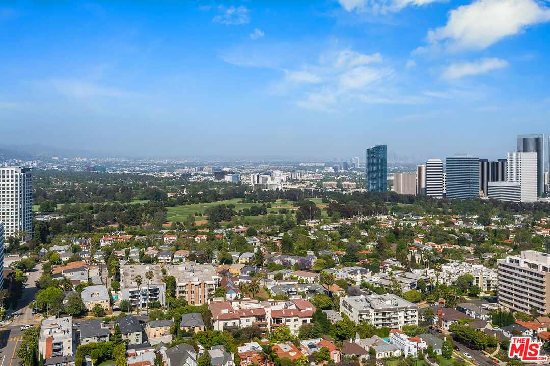 10490 Wilshire Blvd Unit: PH 3