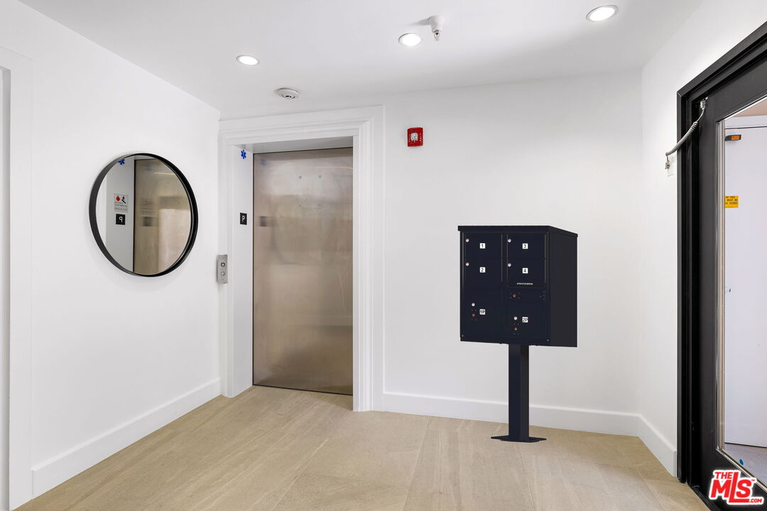 8833 Cynthia St Unit: 201