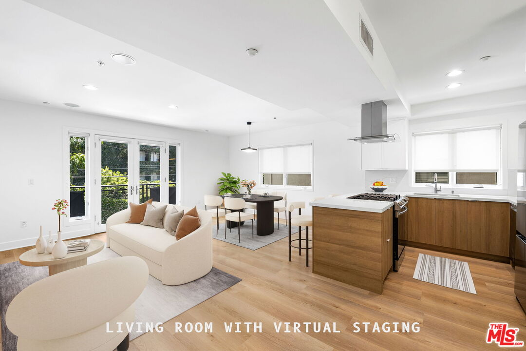 8833 Cynthia St Unit: 201