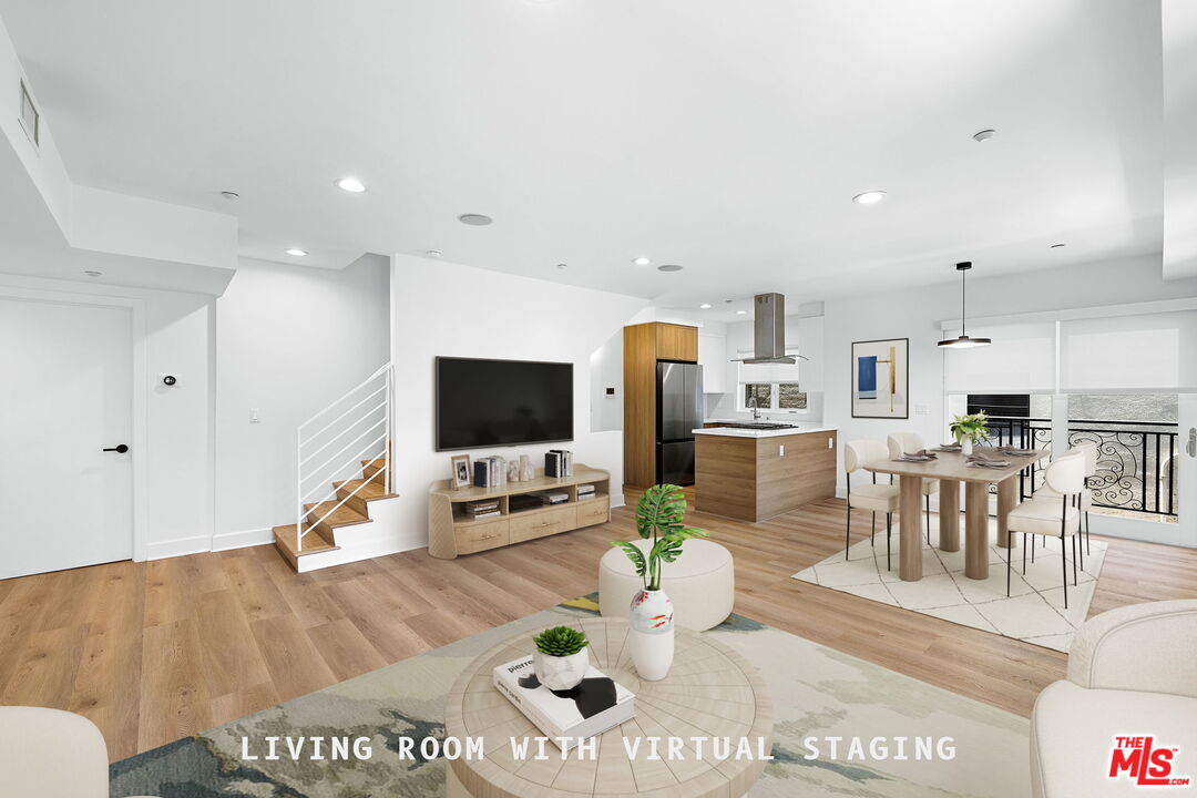 8833 Cynthia St Unit: 204