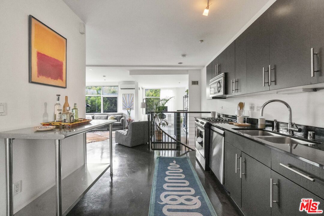 4111 W Sunset Blvd Unit: 230