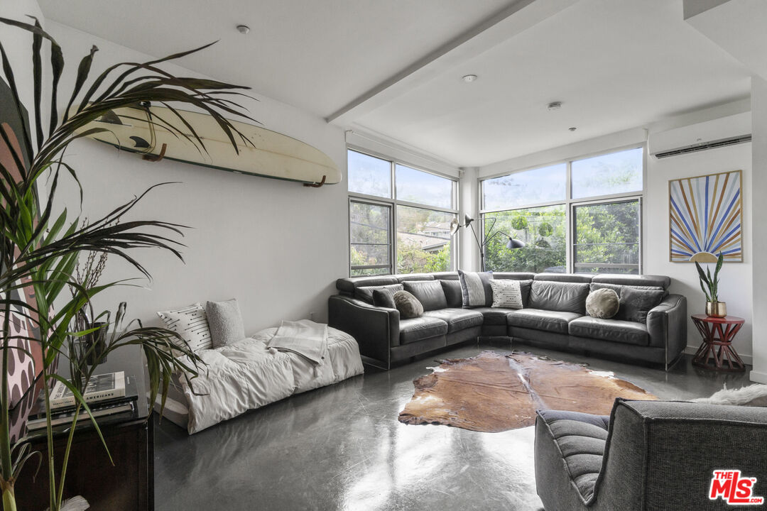 4111 W Sunset Blvd Unit: 230