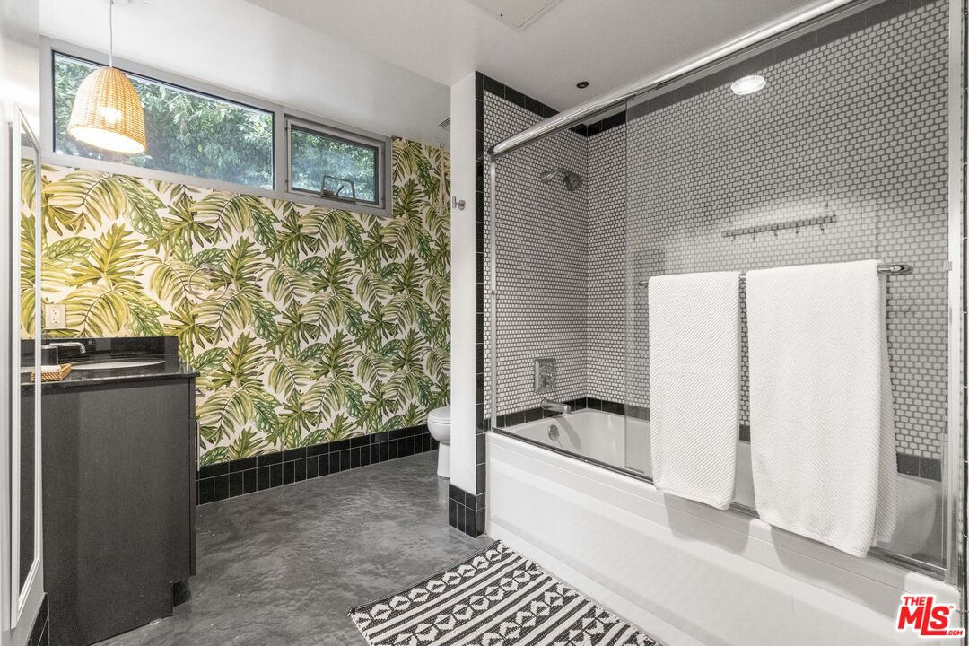 4111 W Sunset Blvd Unit: 230