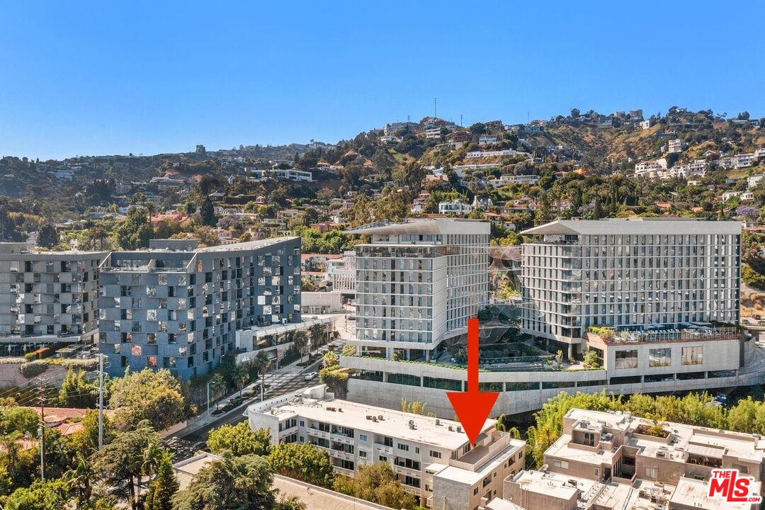 1228 N La Cienega Blvd Unit: 304