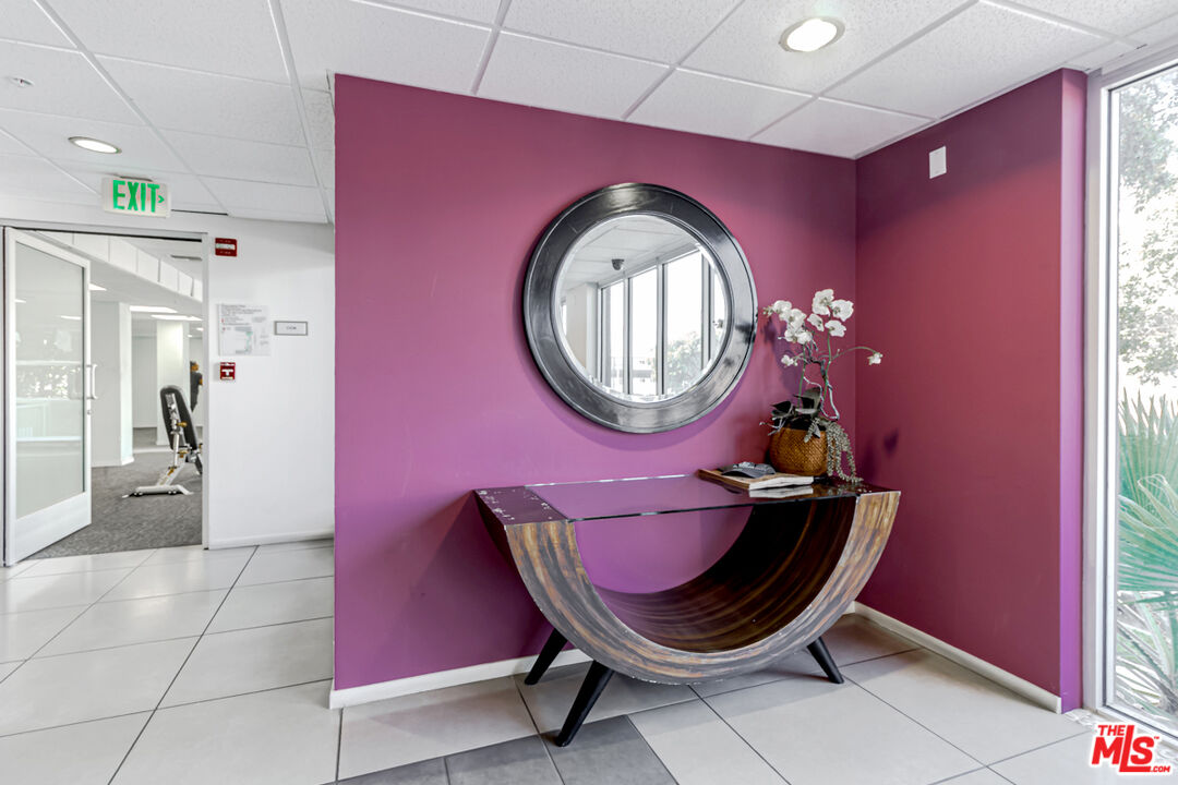 733 S Manhattan Pl Unit: 501