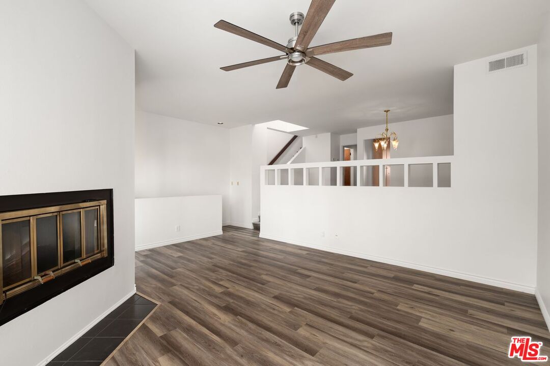 3023 Berkeley Ave Unit: 7