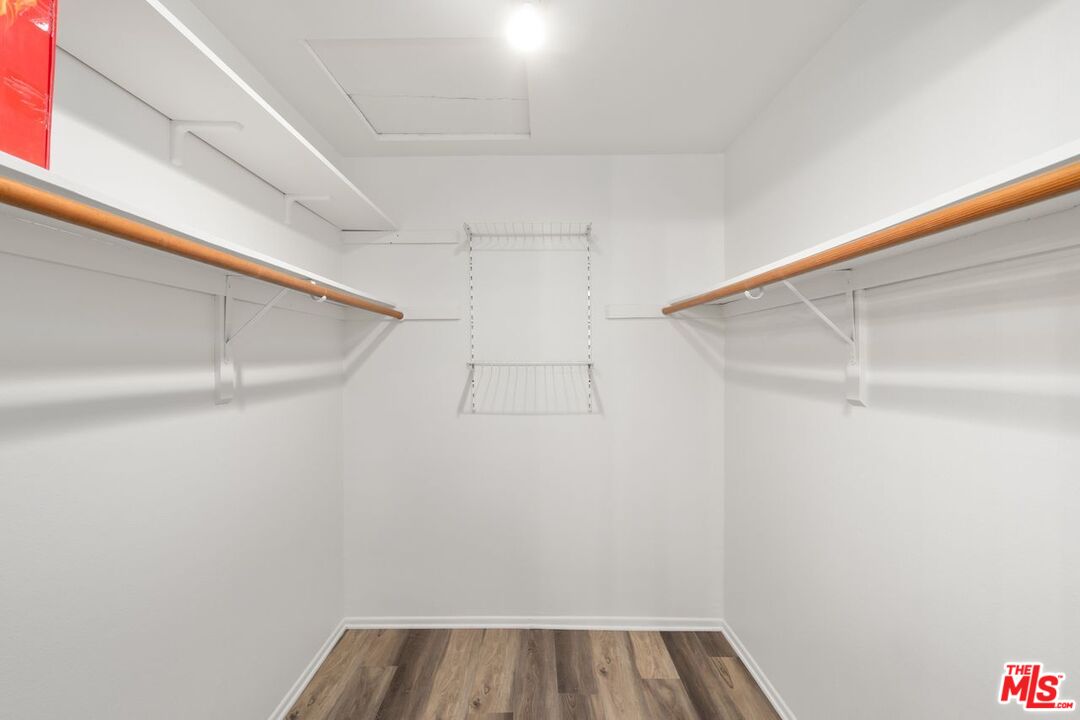 3023 Berkeley Ave Unit: 7