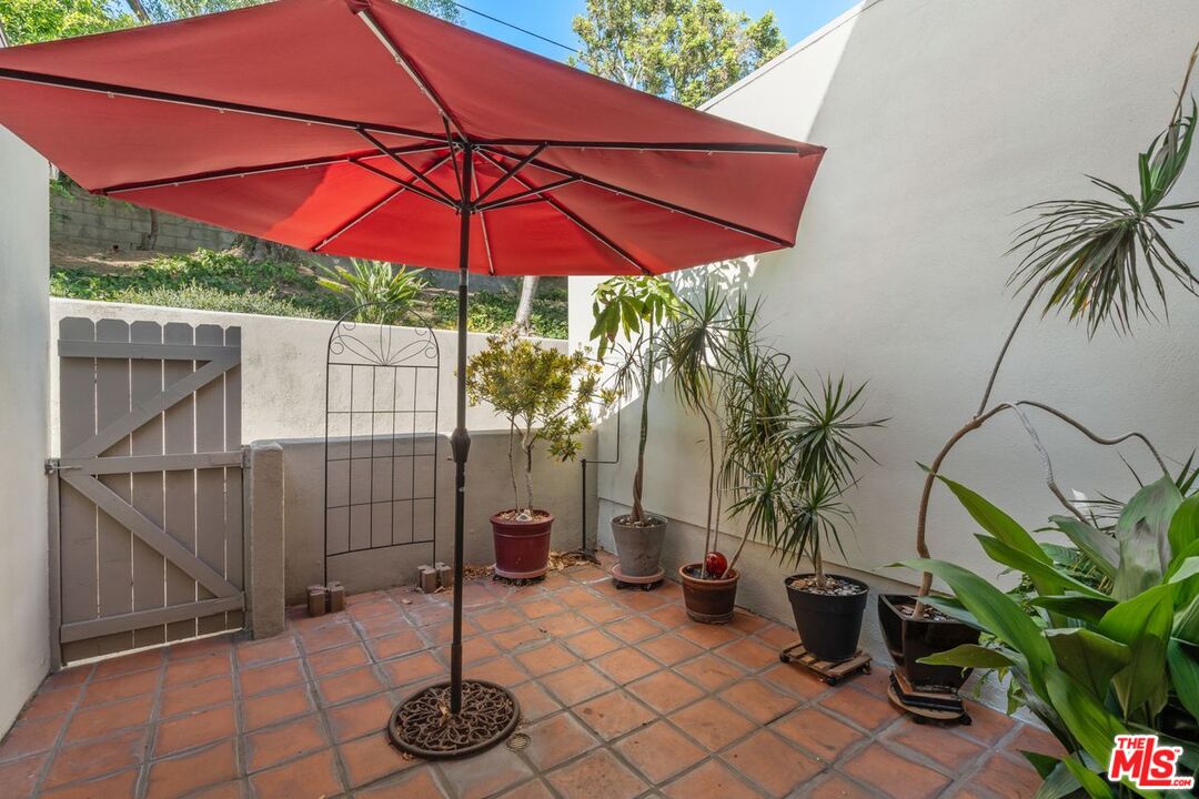 3023 Berkeley Ave Unit: 7