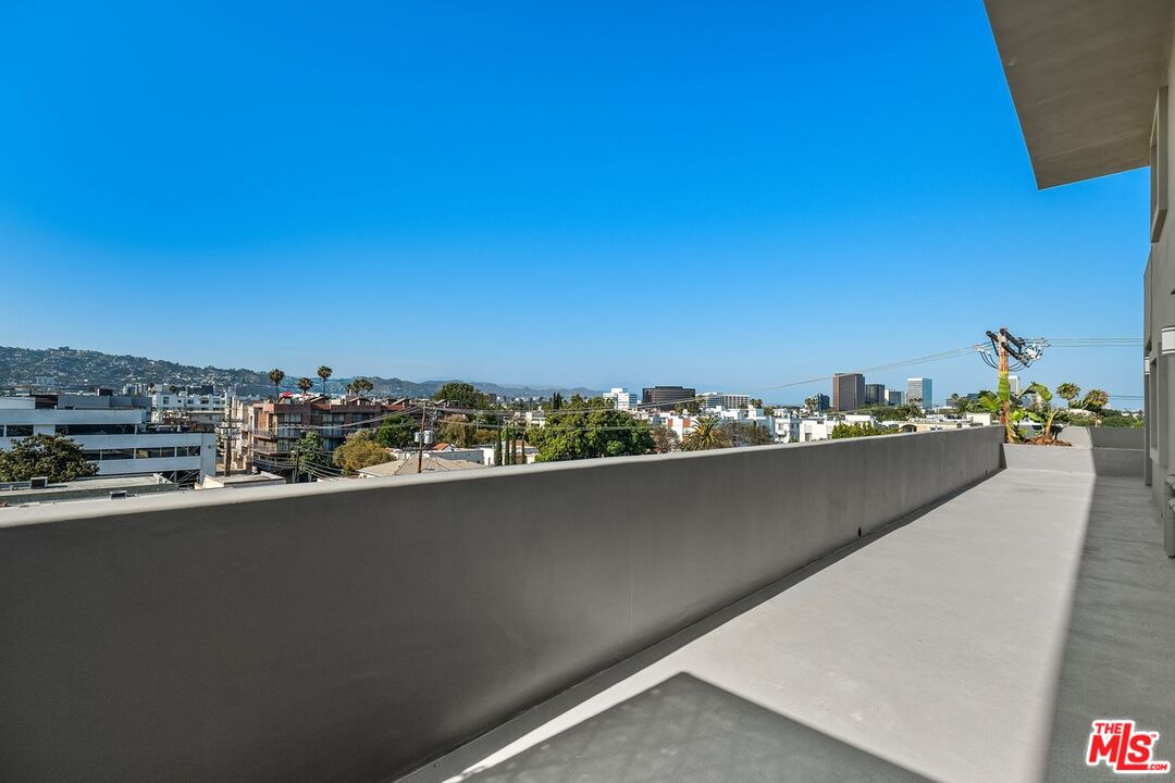 930 S Robertson Blvd Unit: 502