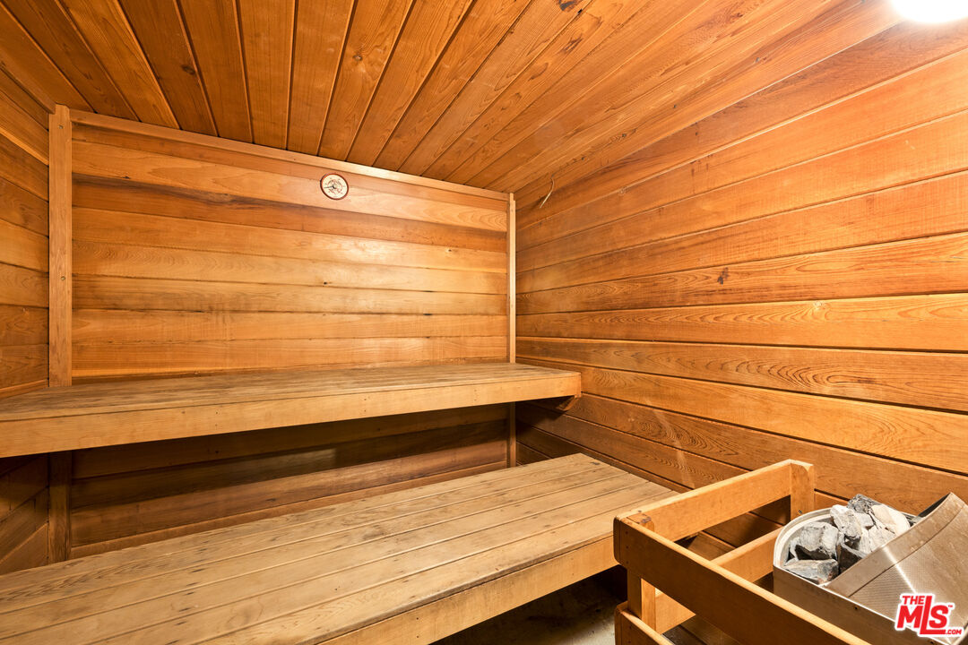 1228 14th St Unit: 101