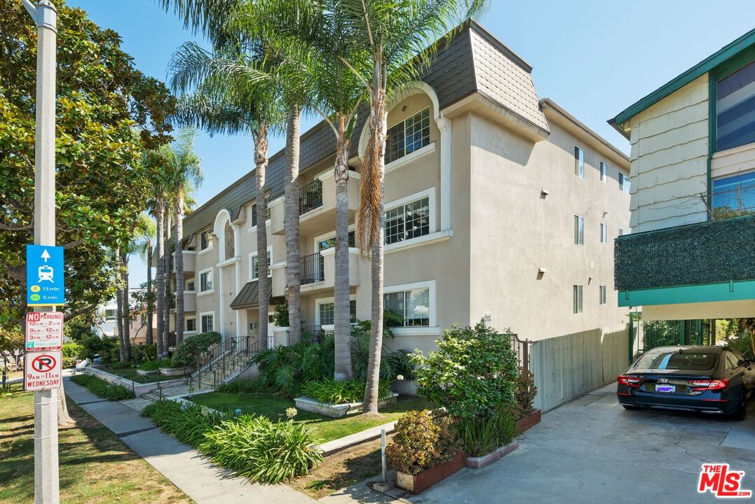 1228 14th St Unit: 101