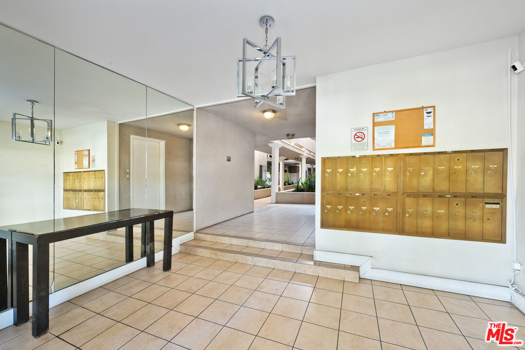 1228 14th St Unit: 101