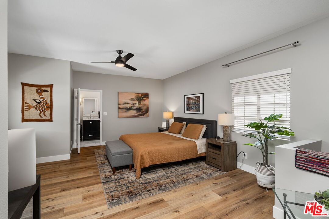 13331 Moorpark St Unit: 303