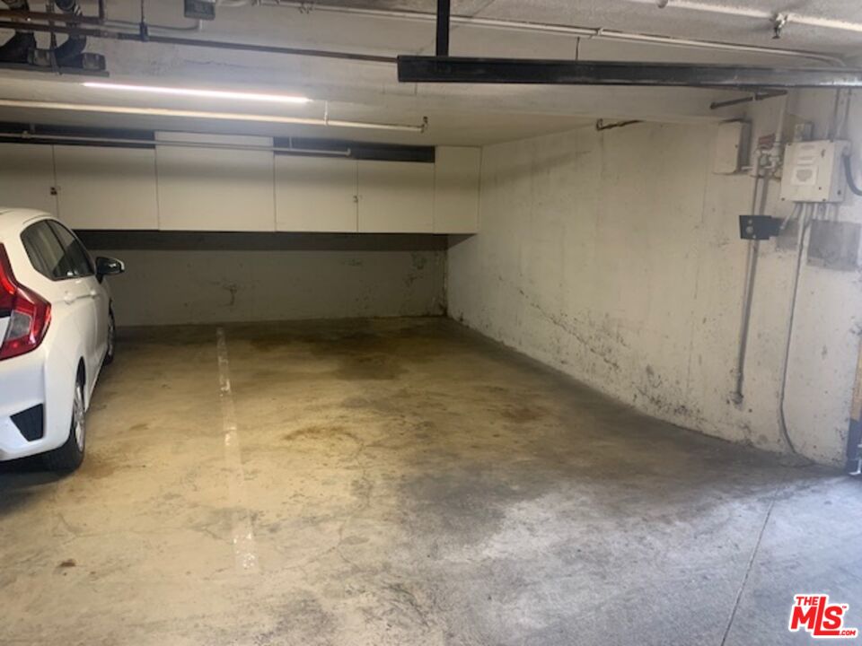 3407 Huxley St Unit: 24